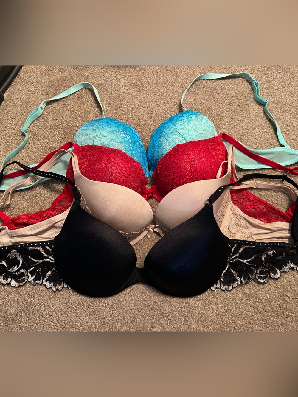 La SENZA Padded Push-Up Bras 34B GUC!